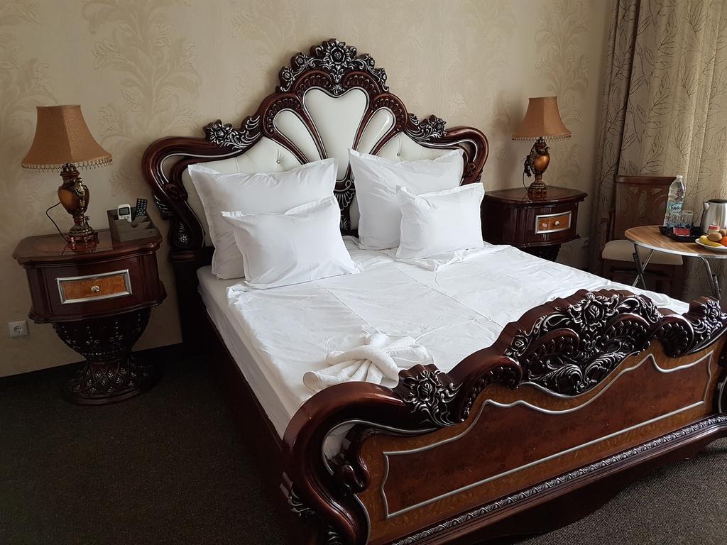 Hotel Elit Palace And Spa Балчик Экстерьер фото