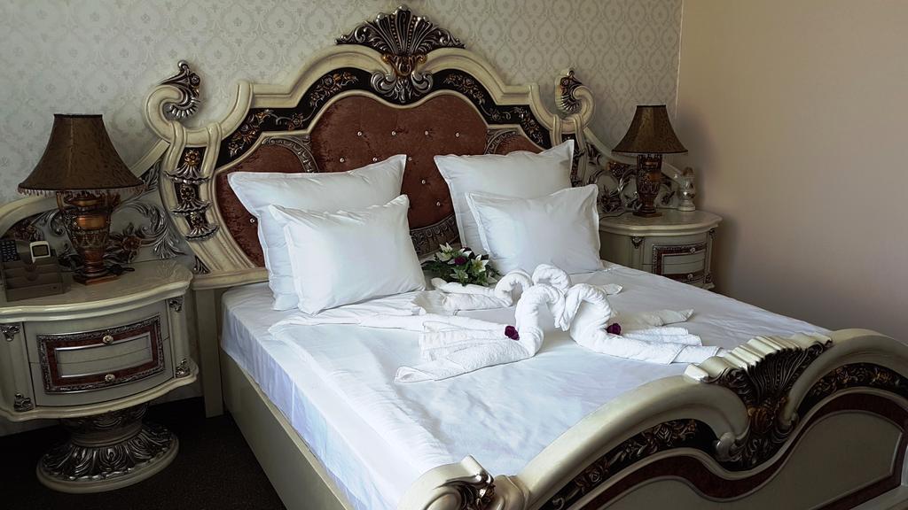 Hotel Elit Palace And Spa Балчик Экстерьер фото